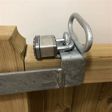 over gate latch